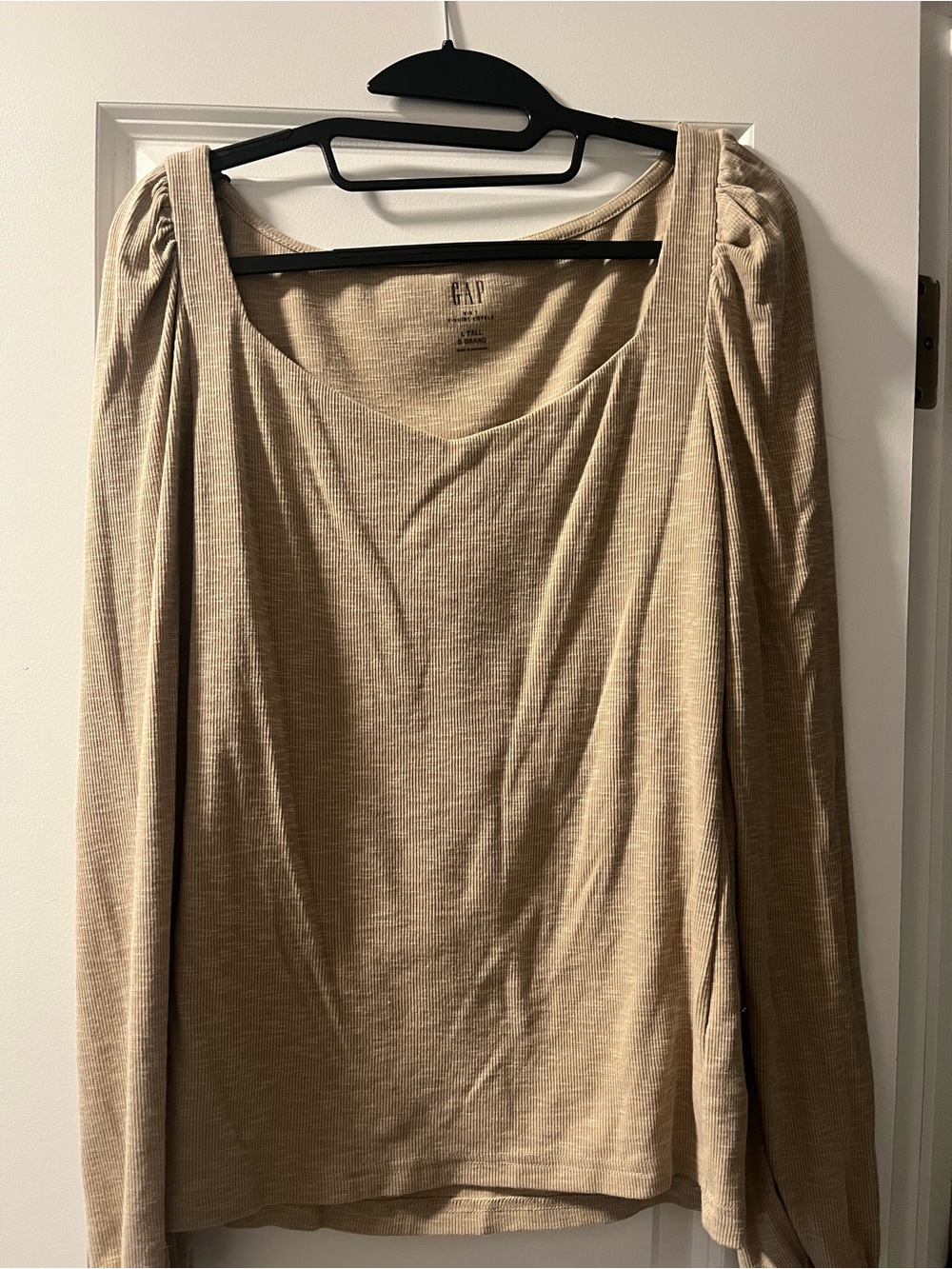 GAP Women's Long Sleeve Top - Beige